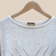 Load image into Gallery viewer, 1950's Spinners cream silk blend sweater