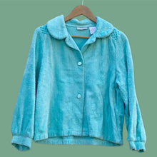 Load image into Gallery viewer, 1980's Delicate bed coat