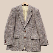 Load image into Gallery viewer, Brown Harris Tweed jacket