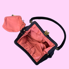 Load image into Gallery viewer, 1950’s Taffeta purse
